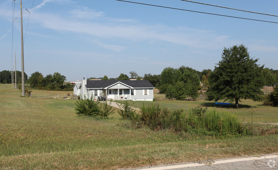 62 S Bethany Rd, Mcdonough, GA for sale - Primary Photo - Image 1 of 2