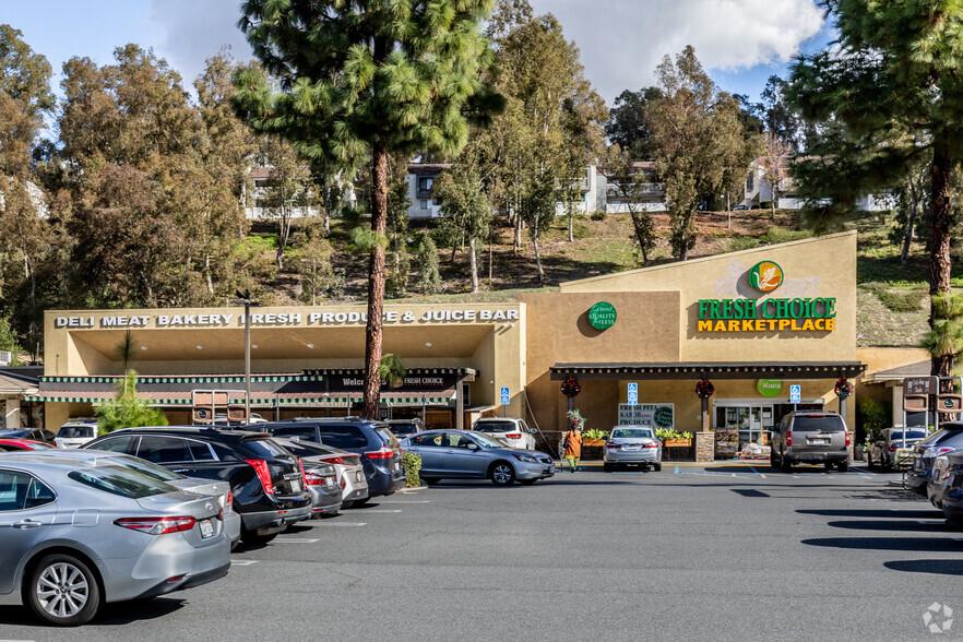 420-468 S Anaheim Hills Rd, Anaheim Hills, CA for rent - Building Photo - Image 1 of 9