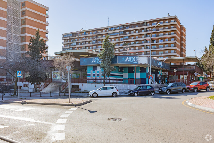 Retail in Alcorcón, MAD for rent - Primary Photo - Image 1 of 1