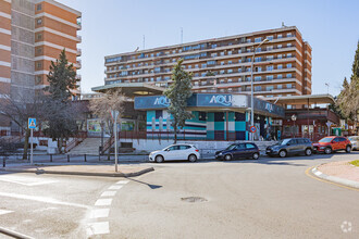 Retail in Alcorcón, MAD for rent Primary Photo- Image 1 of 2