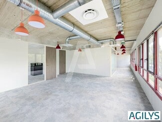 More details for 1 Rue De Terre Neuve, Les Ulis - Office for Sale