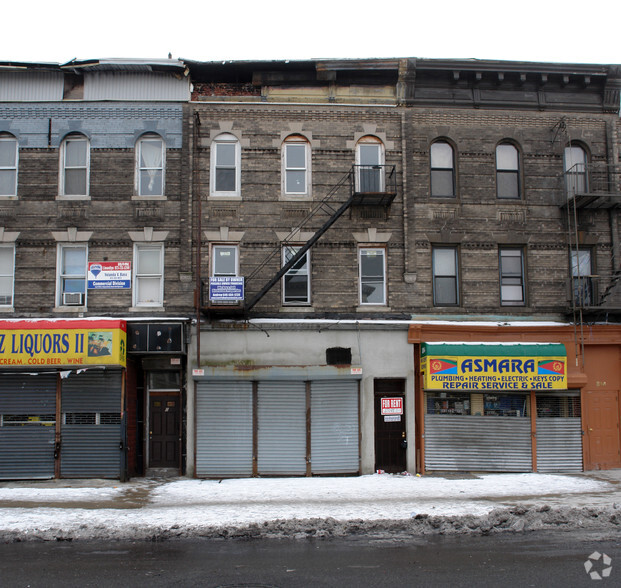 812 Clinton Ave, Newark, NJ for sale - Building Photo - Image 1 of 1