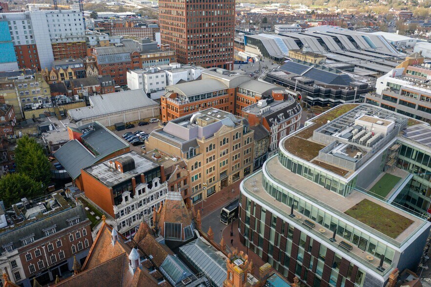 33 Blagrave St, Reading to rent - Building Photo - Image 3 of 23