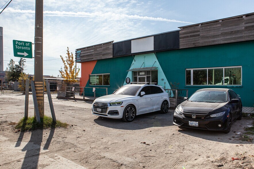 4 Carlaw Ave, Toronto, ON to rent - Building Photo - Image 3 of 17