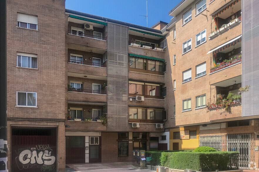 Avenida España, 46-50, San Sebastián de los Reyes, Madrid to rent - Building Photo - Image 2 of 2