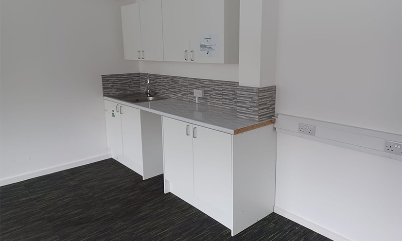 Springvale Industrial Estate, Cwmbran to rent - Interior Photo - Image 3 of 4