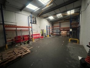 Waldo Rd, Bromley to rent Interior Photo- Image 2 of 9