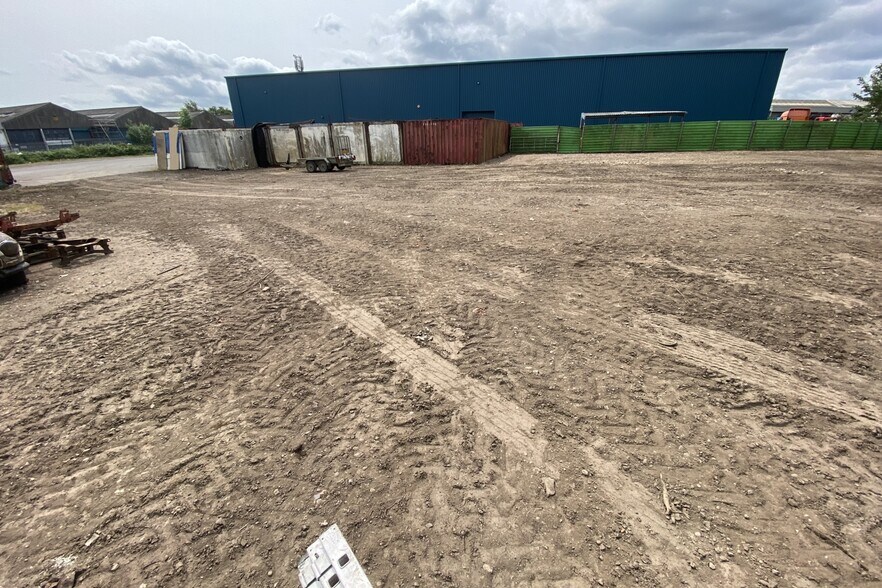 1 Sleaford Rd, Lincoln to rent - Building Photo - Image 3 of 4