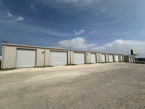 7626 N General Bruce Dr, Temple, TX for rent Building Photo- Image 1 of 1