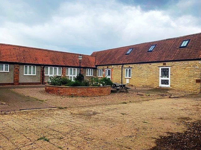 2 Church Ln, Great Doddington to rent - Primary Photo - Image 1 of 1