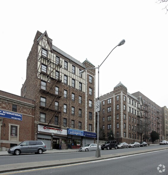 655 E 233rd St, Bronx, NY for rent - Building Photo - Image 3 of 4