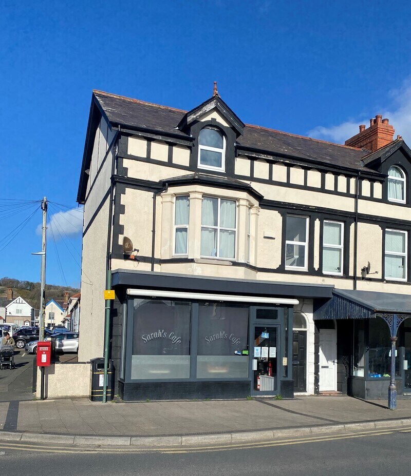165 Conway Rd, Llandudno Junction for sale Building Photo- Image 1 of 1