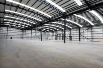 Crockfold Ln, Basingstoke to rent Interior Photo- Image 1 of 2