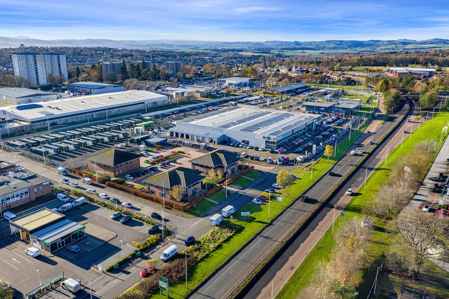 Kinnoull Rd, Dundee to rent - Building Photo - Image 2 of 8
