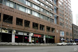 More details for 211 E Ohio St, Chicago, IL - Retail for Rent