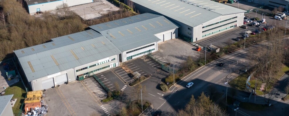 Centenary Park, Coronet Way, Salford to rent - Building Photo - Image 2 of 5