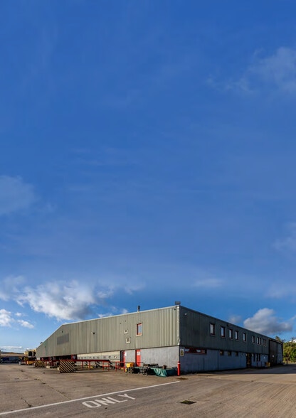 Unit A Badentoy Rd, Portlethen for sale - Building Photo - Image 3 of 4
