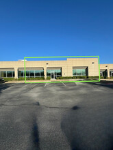 715 Discovery Blvd, Cedar Park, TX for rent Building Photo- Image 1 of 20