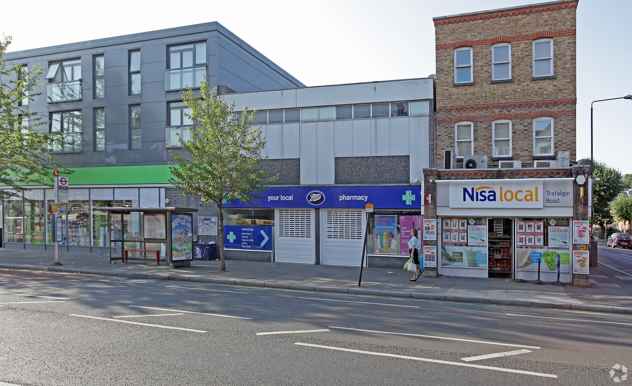 196-198 Trafalgar Rd, London for sale Primary Photo- Image 1 of 1