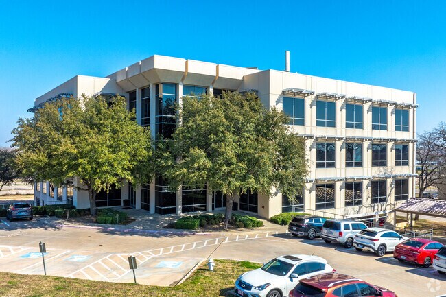 More details for 417 Oakbend Dr, Lewisville, TX - Office for Rent