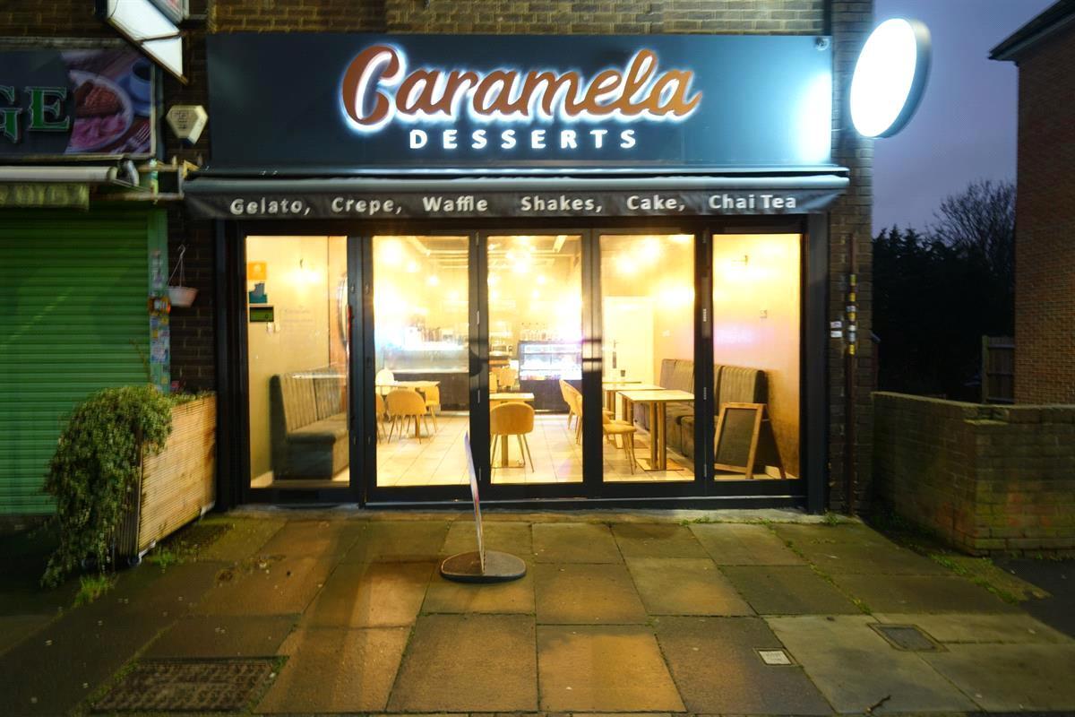 77 Lodge Ln, Grays to rent Building Photo- Image 1 of 2