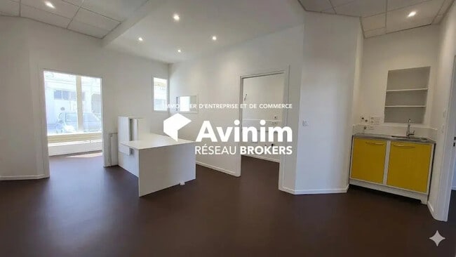Location Commerce 85 m²