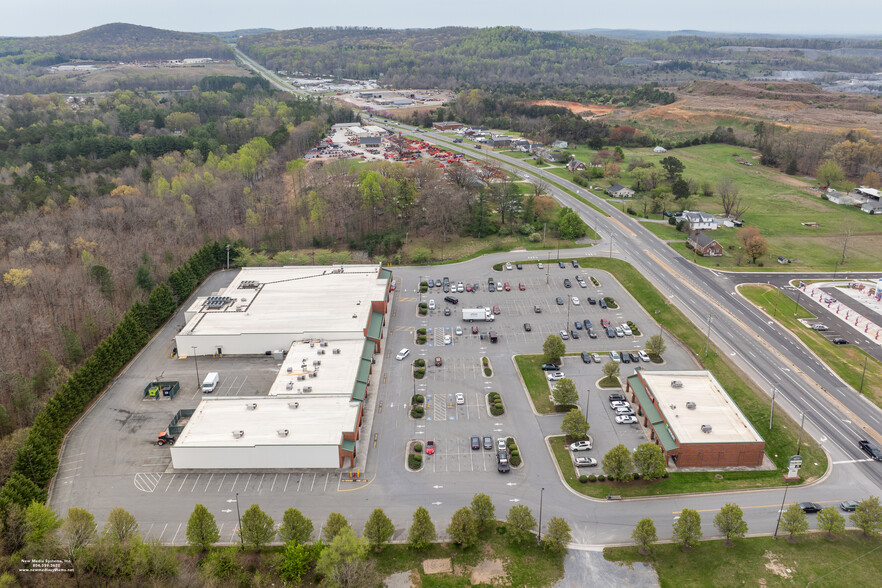 13955-14005 Wards Rd, Lynchburg, VA for rent - Aerial - Image 1 of 7