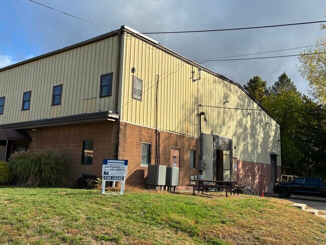 More details for 400 Mason Rd, Fairport, NY - Industrial to Rent