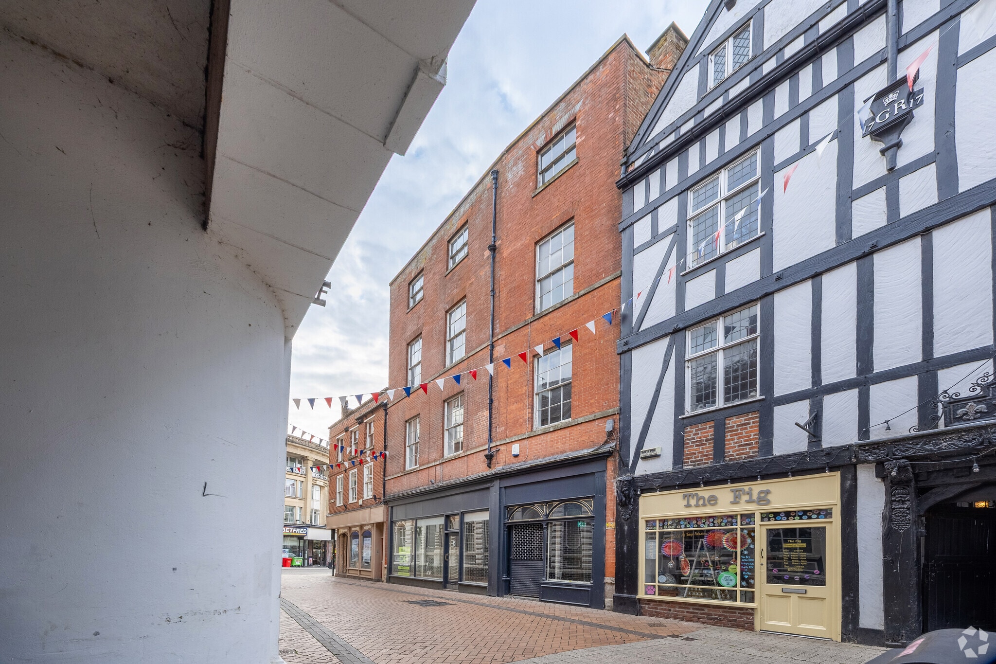 54 Sadler Gate, Derby to rent Primary Photo- Image 1 of 3