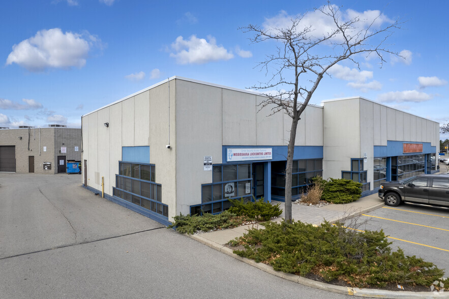 3100 Ridgeway Dr, Mississauga, ON for sale - Building Photo - Image 2 of 5