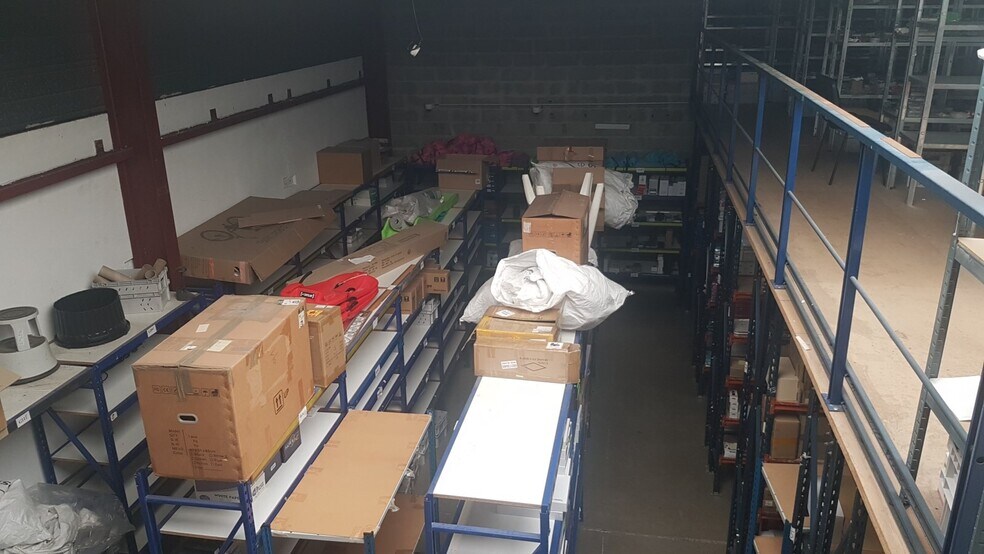 6 Avenue Maurice Levy, Mérignac to rent - Building Photo - Image 3 of 9