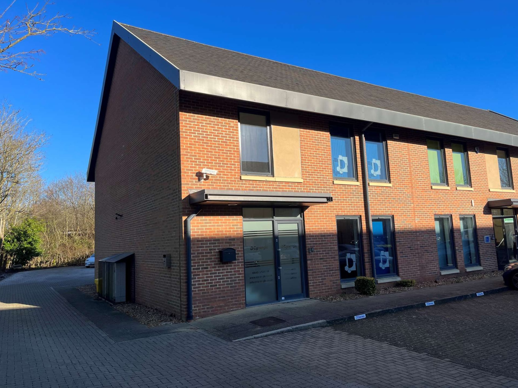 8-10 Papyrus Rd, Peterborough to rent Building Photo- Image 1 of 6