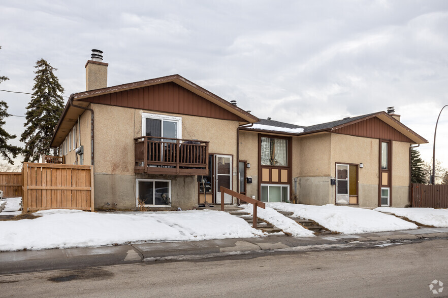 804 44 St SE, Calgary, AB for sale - Primary Photo - Image 1 of 2