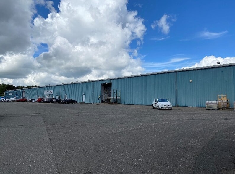 Woodside Way, Glenrothes to rent - Building Photo - Image 3 of 6