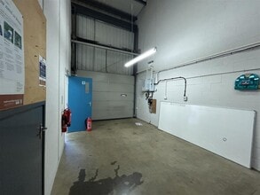 Welbeck Way, Peterborough to rent Interior Photo- Image 2 of 7