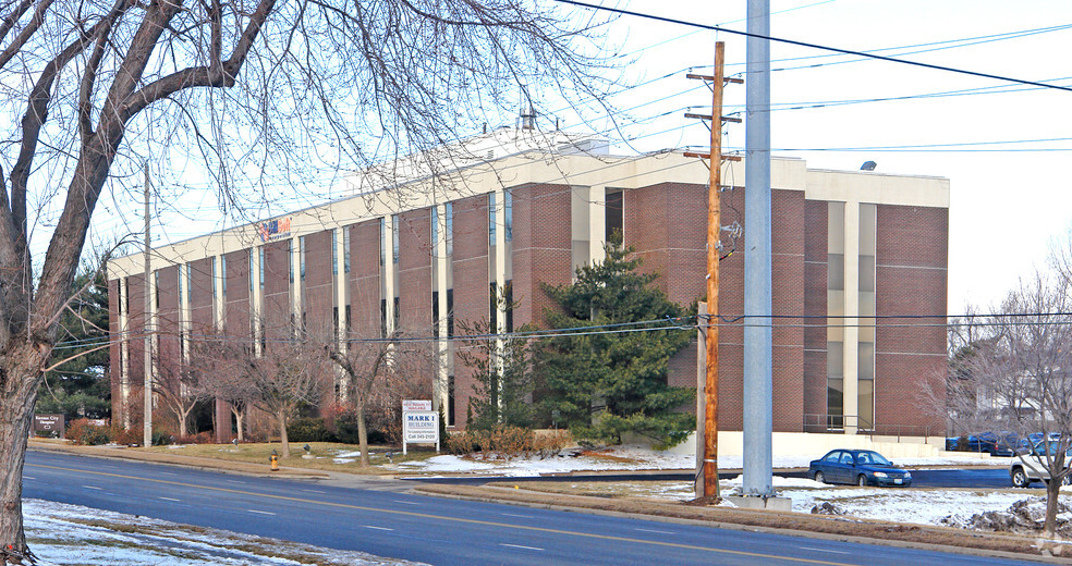 10100 W 87th St, Overland Park, KS for rent - Building Photo - Image 1 of 5