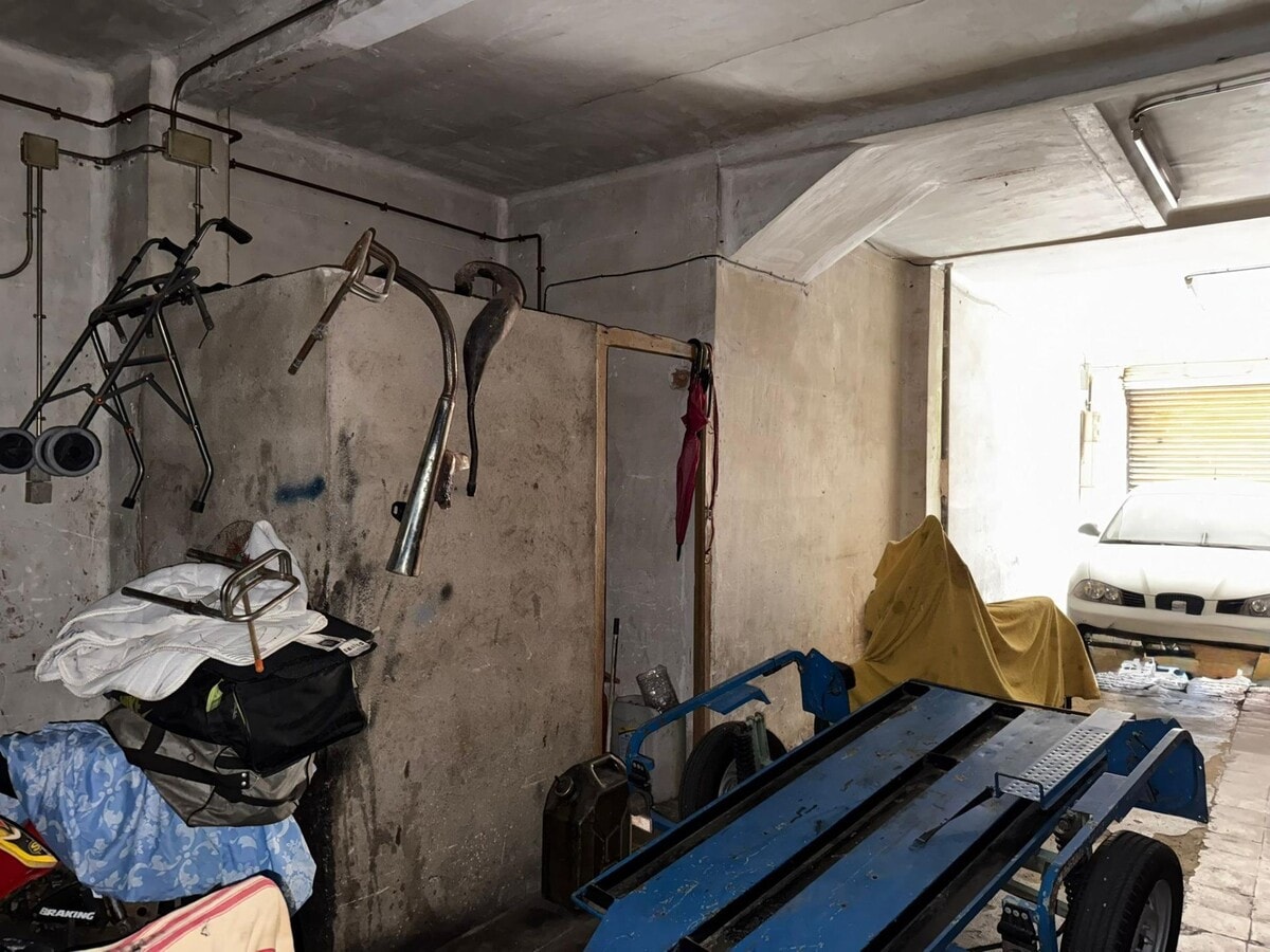 Sabadell, BAR 08203 - Unit undefined -  - Interior Photo - Image 1 of 6