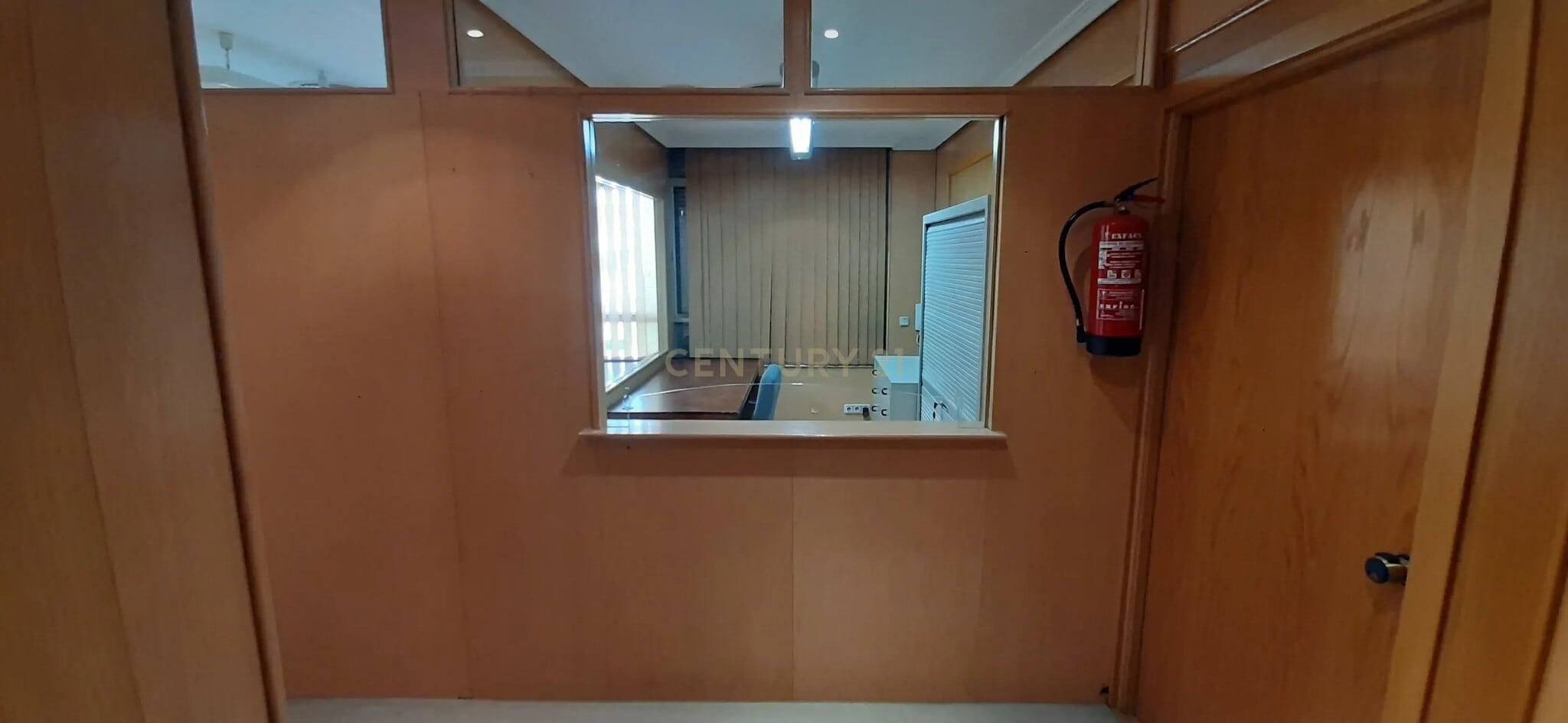 Office in Madrid, Madrid to rent Interior Photo- Image 1 of 10