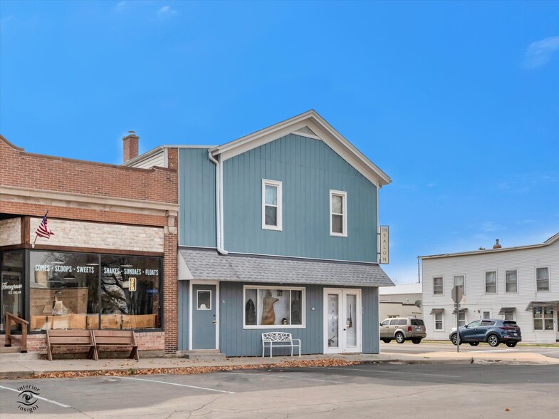 2-4 E Front St, Newark, IL for sale - Building Photo - Image 1 of 33