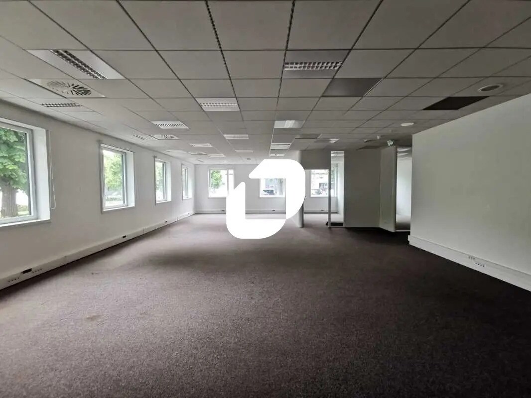 1 Rue Jacques Rueff, Antony to rent Interior Photo- Image 1 of 17