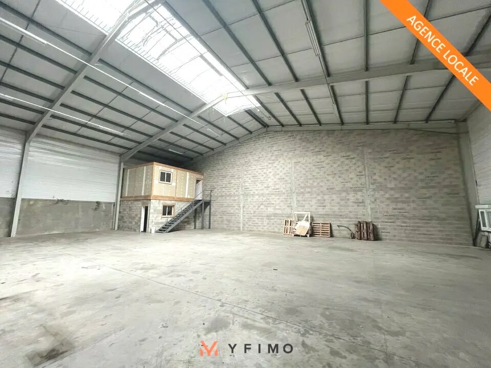 Vente Local d'activités 460 m² - Photo 1