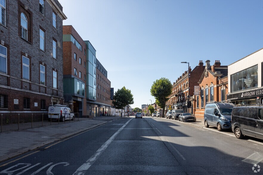 249-253 Cricklewood Broa, London for sale - Neighbourhood Photo - Image 3 of 3