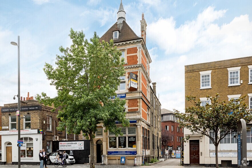 63 Broadway, London E15 4BQ UK