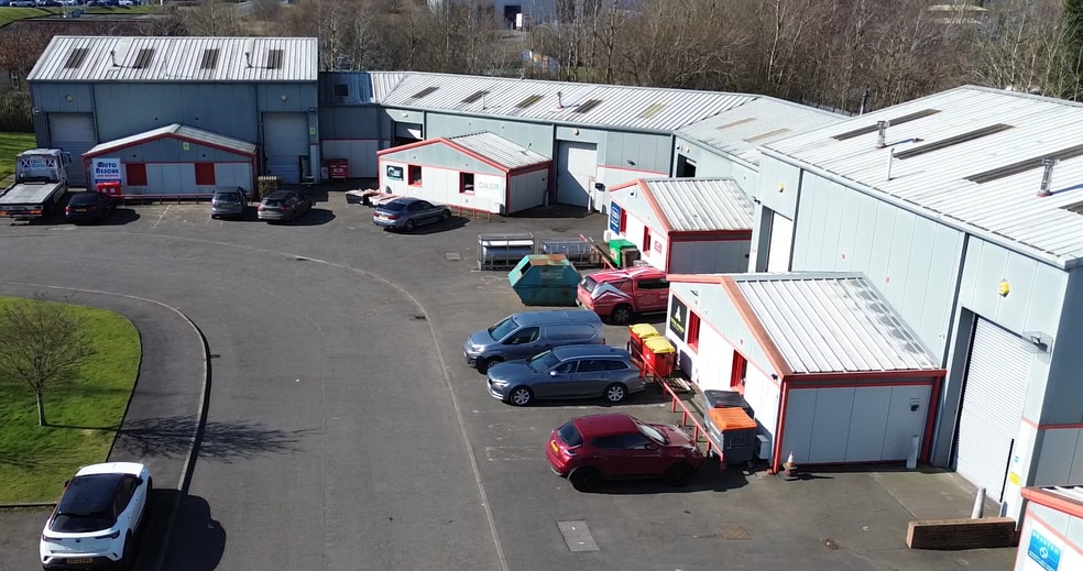 239 Blairtummock Rd, Glasgow for sale - Building Photo - Image 1 of 1