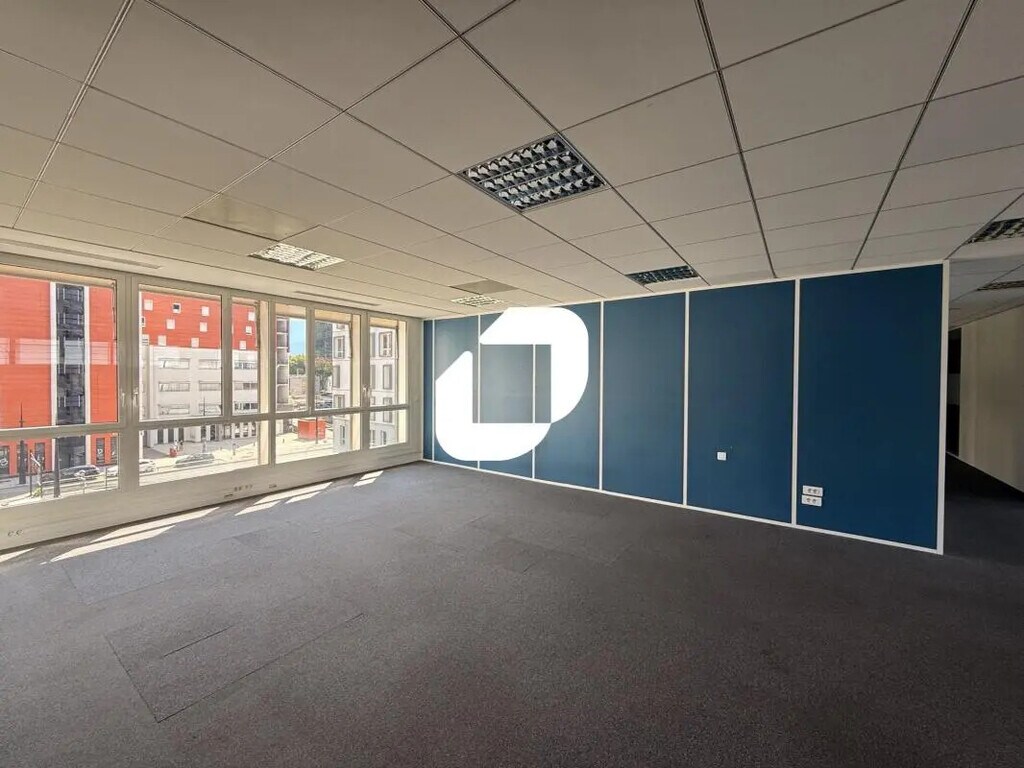 Location Bureaux 334 m² à 668 m² - Photo 1