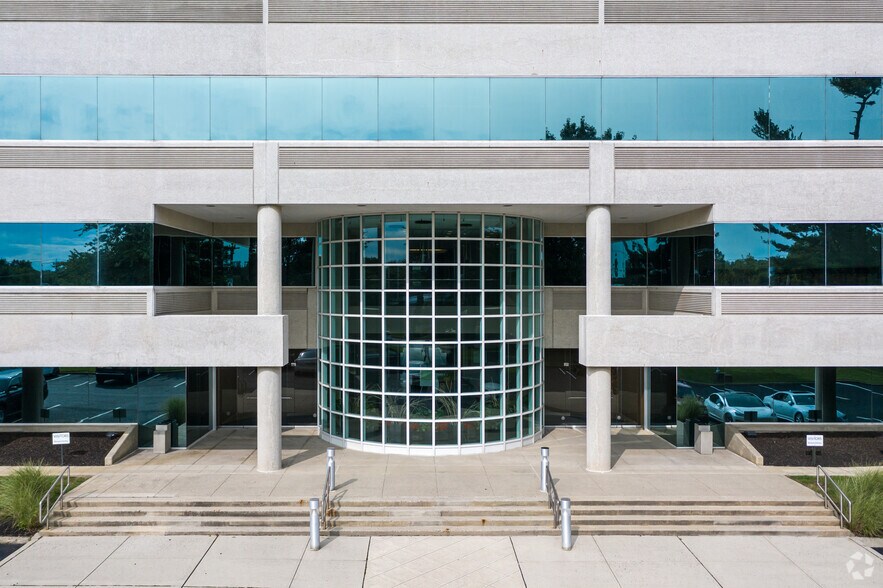 1030 Broad St, Shrewsbury, NJ to rent - Building Photo - Image 2 of 6