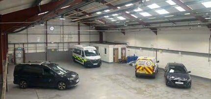 Lucy Rd, Neath to rent Interior Photo- Image 2 of 2