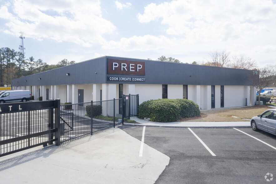 3783 Presidential Pky, Atlanta, GA for rent - Building Photo - Image 1 of 17