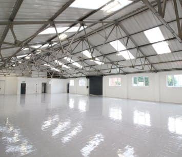 1 David Rd, Slough to rent - Building Photo - Image 3 of 4