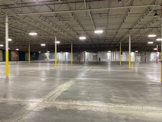 More details for 2020-2040 Williams Rd, Columbus, OH - Industrial for Rent